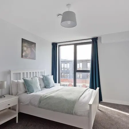 Modern 1 Bedroom Apartment In Central Brimingham Birmingham Exterior photo